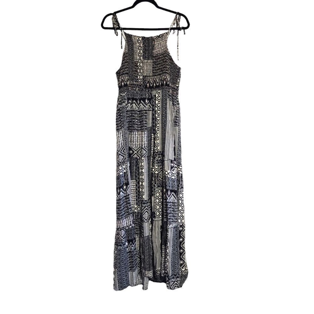 Wild Fable black & white smock top maxi dress